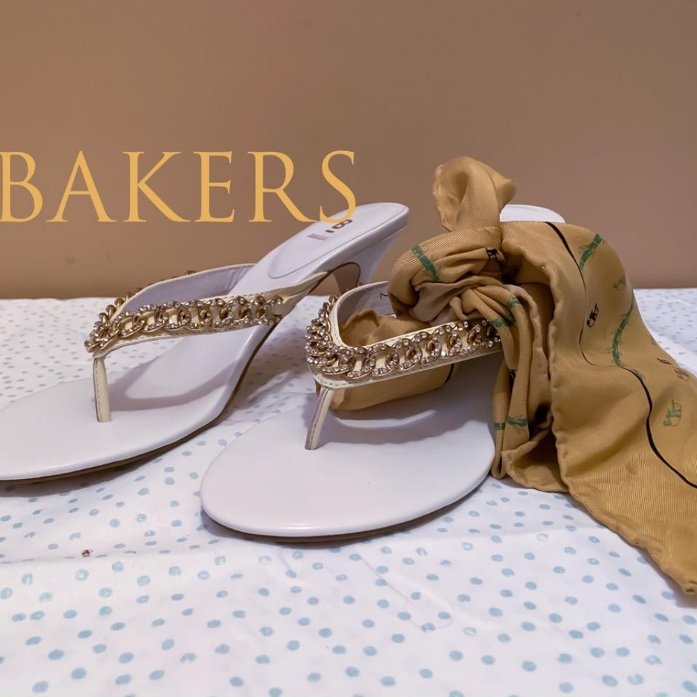 White heeled sandal